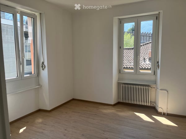 Affascinante appartamento di 2.5 locali in un edificio storico a Bellinzona 3