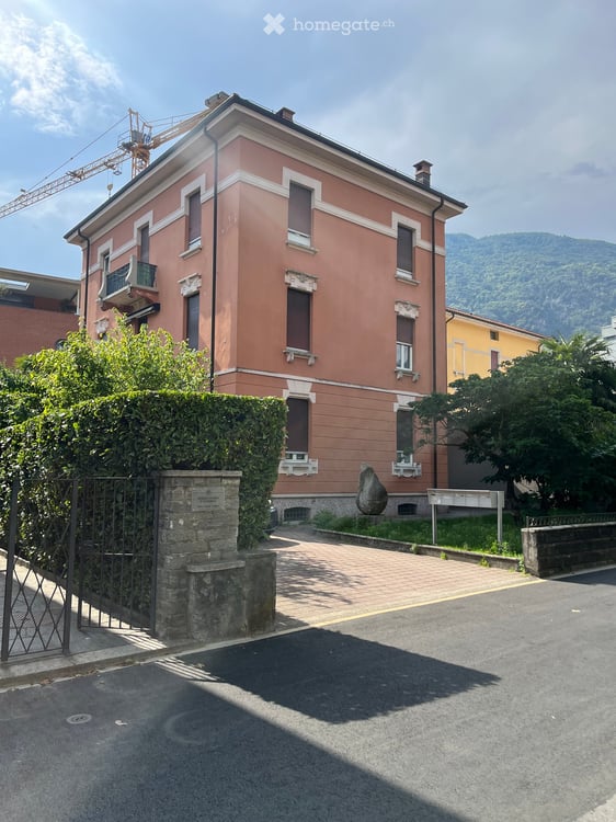 Affascinante appartamento di 2.5 locali in un edificio storico a Bellinzona 7