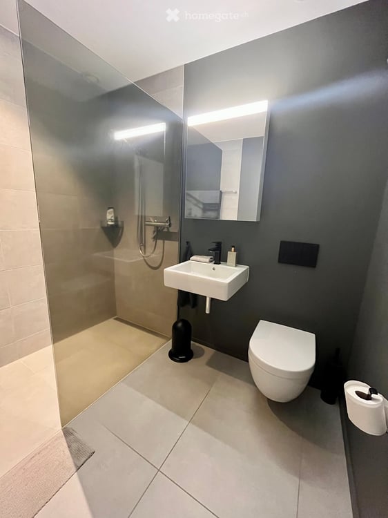 Willkommen in Ihrem neuen Zuhause mit spektakulärem Weitblick 9