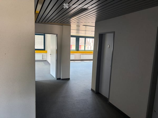 Atelier-, Hobby-, Gewerbe-, Lager- und Büroflächen in Neuheim zu vermieten 9