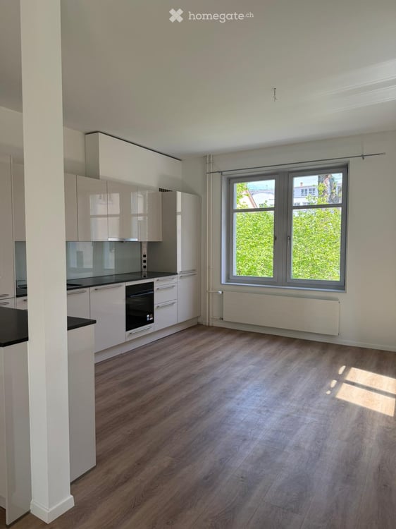 Charmante 3.5-Zimmer-Wohnung in bester ruhiger Lage in Zürich Wollishofen 5