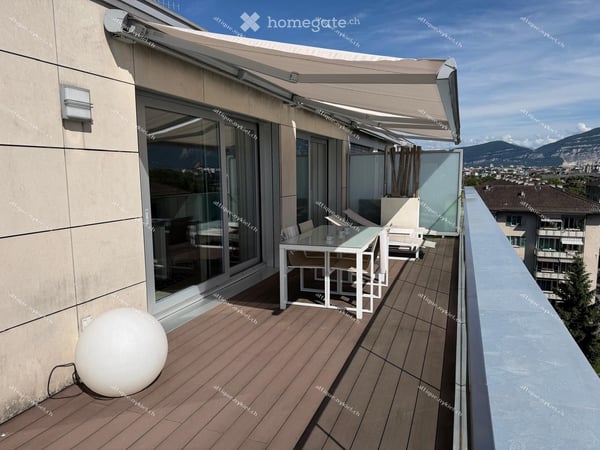 Magnifique appartement attique de 5 pièces avec vue panoramique – Quartier des nations, Genève 18