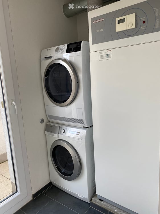 4.5 Zimmer Attikawohnung: zentral, modern und sonnig 11