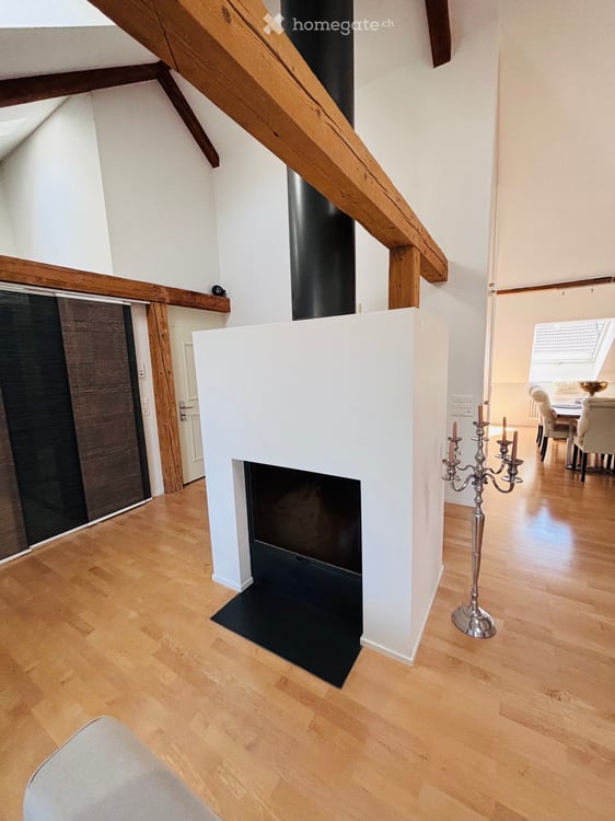 Affascinante appartamento mansardato di 3.5 locali a Zurigo – Lavaterstrasse 4