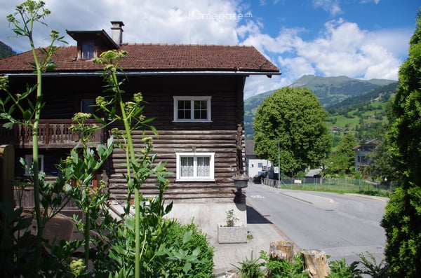 Einfamilienhaus an der Dorfstrasse in Schiers 2