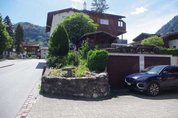 Einfamilienhaus an der Dorfstrasse in Schiers 3