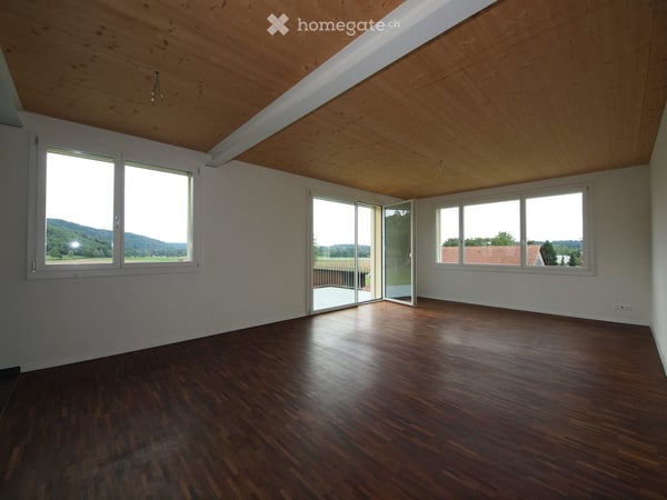 Gebäude zum Wohlfühlen: Grosszügige 4.5 Zimmer-Wohnung im Eigentumsstandard mit Blick ins Grüne 6