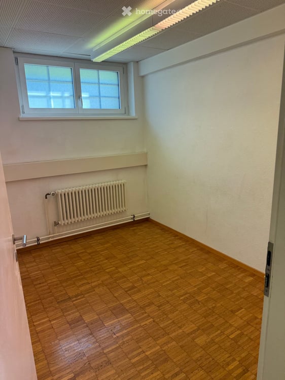 Vielseitig nutzbare Gewerberäume / Atelier am Buchmattweg 9 in Zürich 5