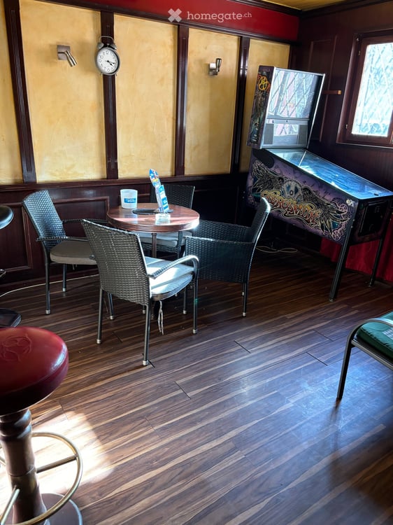 Bar & Café à vendre – Local commercial de 80 m² à Chippis 4