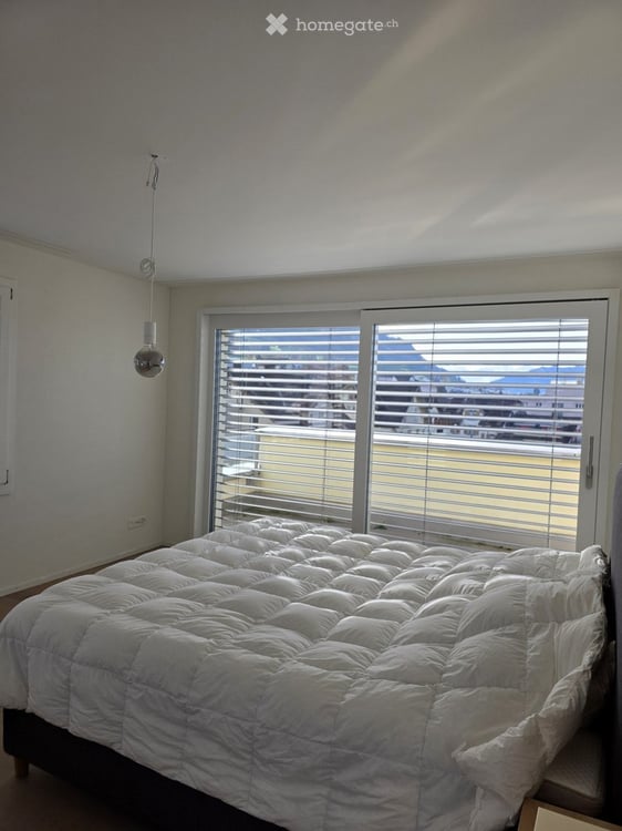 Stunning 3.5-Room Attic Apartment with Panoramic Views in Küssnacht am Rigi 7