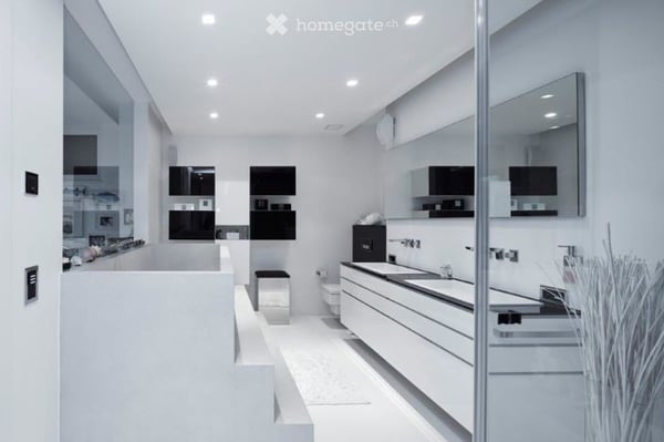 Luxurious 6.5-Room Apartment with Lake Views and terraces 27