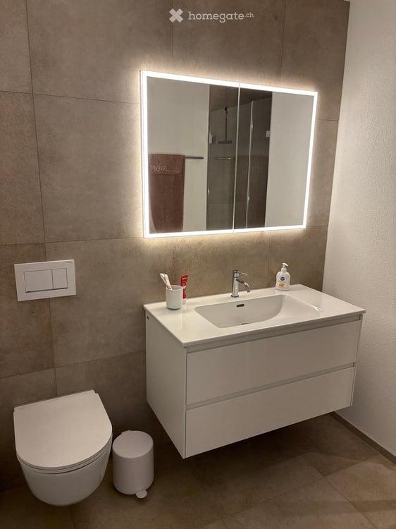 Nachmieter gesucht für moderne 2.5-Zimmer-Wohnung im Neubau am Postplatz in Wohlen 8
