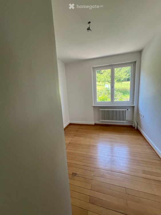 Heimeliges Reihen-Eckhaus an ruhiger Lage am Waldrand des Breitequartiers 12