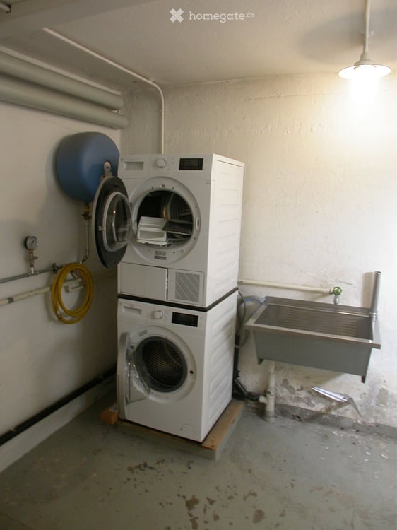 Heimeliges Reihen-Eckhaus an ruhiger Lage am Waldrand des Breitequartiers 16