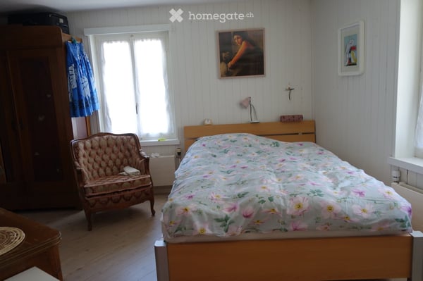 Charmante 2-Zimmer-Altbauwohnung mit Balkon in Stäfa – ab Oktober 2026 verfügbar 3