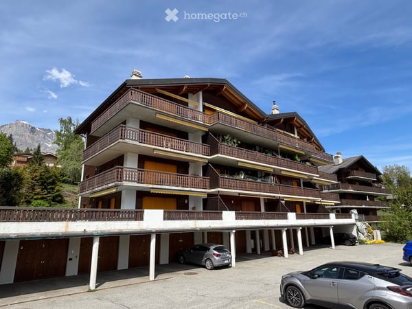 Charmant appartement de 2.5 pièces à Ovronnaz – beau balcon et cheminée 1