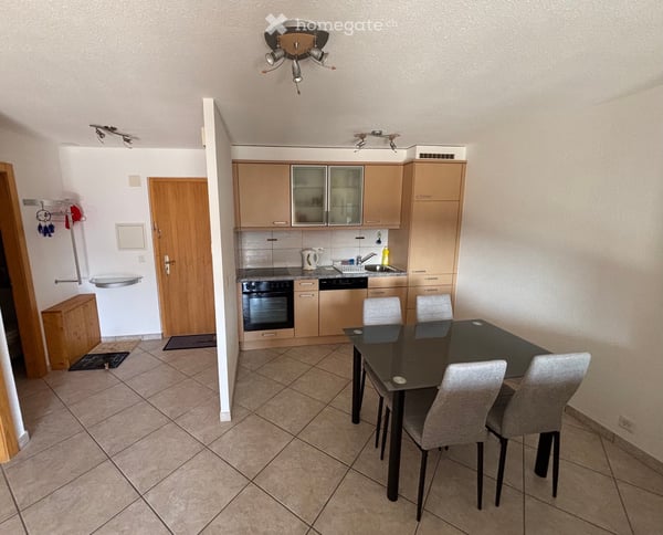 Charmant appartement de 2.5 pièces à Ovronnaz – beau balcon et cheminée 2