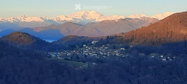 Villa moderna di nuova costruzione con vista panoramica ad Aranno 1