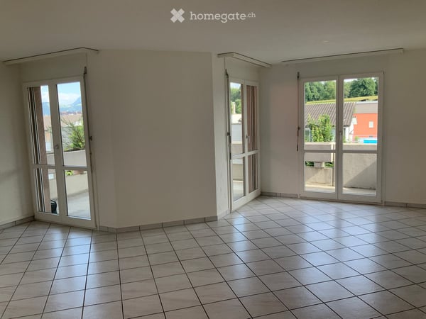 Helle 4.5-Zimmer-Wohnung mit Balkon in Eschenbach LU – ab sofort verfügbar! 2