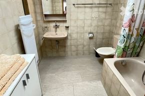 Charmante 2.5-Zimmer-Wohnung mit Bergblick in Sigriswil 6