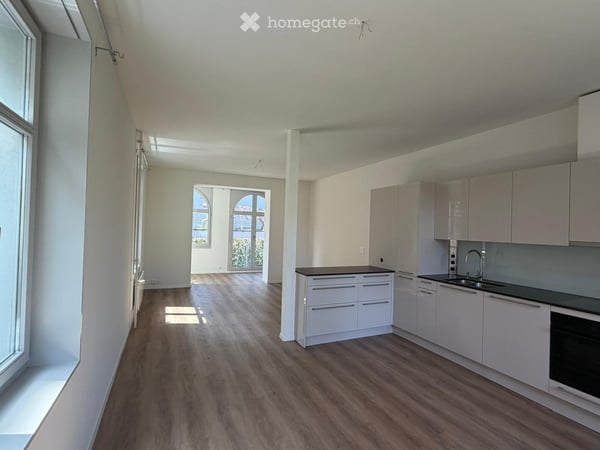 Charmante 3.5-Zimmer-Wohnung in bester ruhiger Lage in Zürich Wollishofen 2