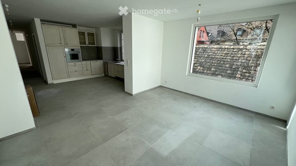 Bright 4.5-Room Apartment in the Heart of Küsnacht – Available from August 2026 1