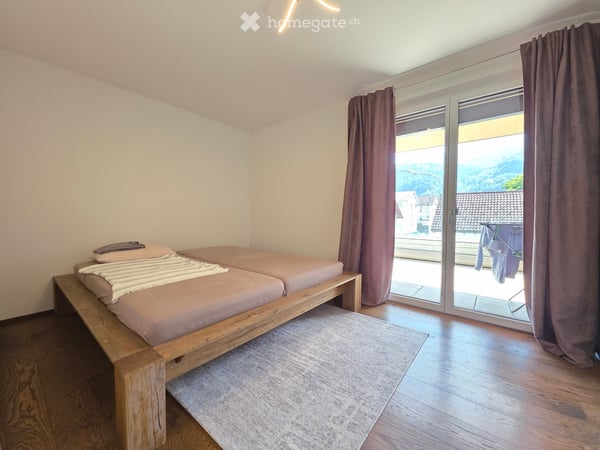 Moderne 4.5-Zimmer-Maisonettewohnung mit Balkon, 2 Tiefgaragenplätzen und E-Lademöglichkeit 7