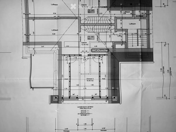 Moderne 4.5-Zimmer-Maisonettewohnung mit Balkon, 2 Tiefgaragenplätzen und E-Lademöglichkeit 11