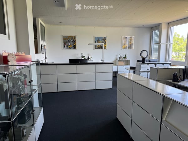 Moderne Bürofläche im 1. OG in Schwerzenbach – 280 m² mit Warenliftzugang 13
