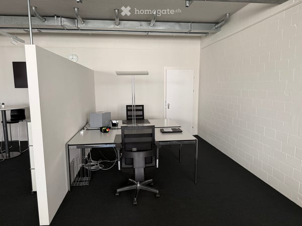 Moderne Bürofläche im 1. OG in Schwerzenbach – 280 m² mit Warenliftzugang 6