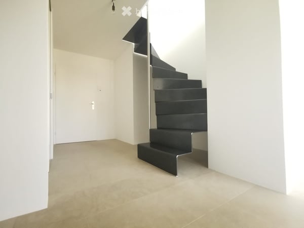 Helle, traumhafte 3.5-Zimmer-Maisonette-Wohnung mit Panoramablick in Männedorf 5