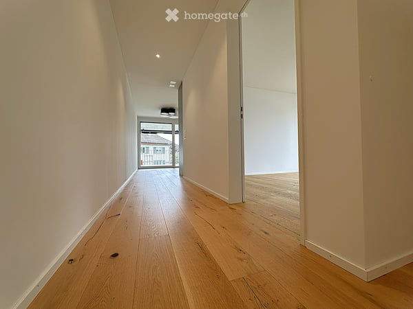 Dreiklang – 3.5 Zimmer, Eichenparkett, zwei Bäder, 32 Minuten nach Zürich HB 3