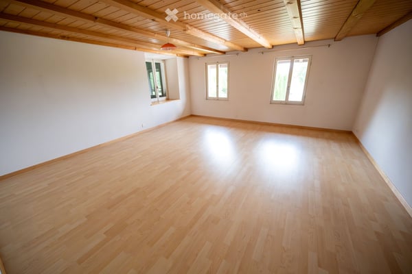 Wohnhaus mit Einliegerwohnung und angebauter Scheune in 8614 Bertschikon (Gossau ZH) 9