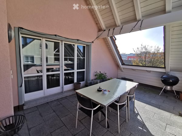 Wohnen über den Dächern – 4.5-Zi-Attika-Maisonette in Volketswil 5