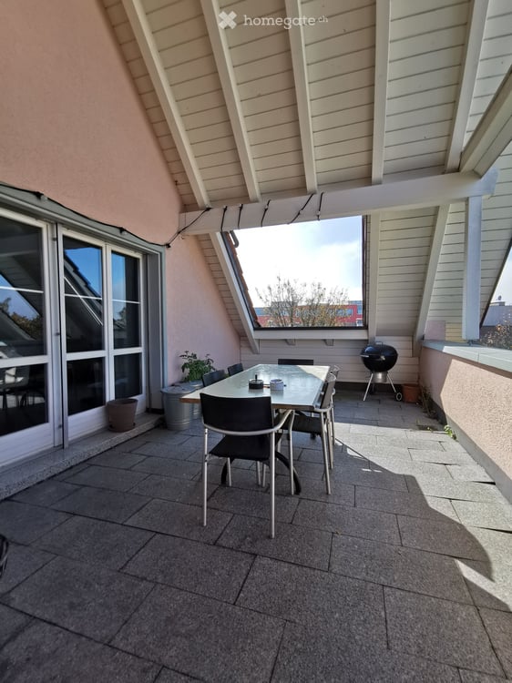 4.5-Zi-Attika-Maisonette inkl. 2x PP und Bastelraum in Volketswil 10