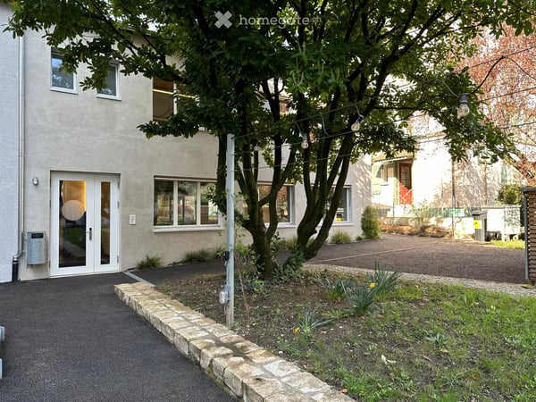 Modernes Büro/Atelier/Therapieraum an der Eptingerstrasse in Basel 5