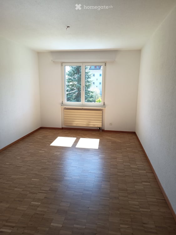 Zentral und ruhig gelegene 2.5 Zimmerwohnung 5