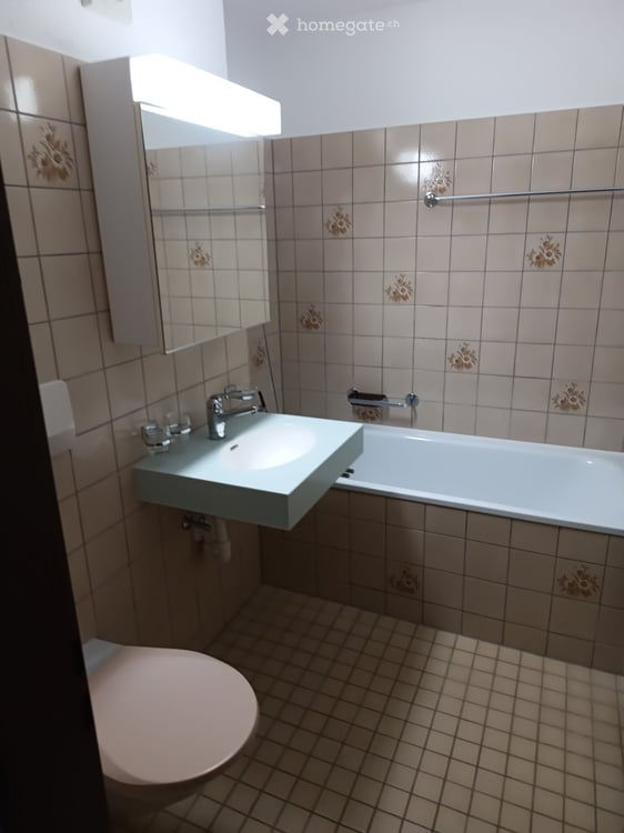 Zentral und ruhig gelegene 2.5 Zimmerwohnung 4
