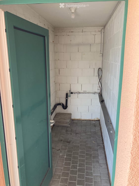 Charmante 3.5-Zimmer-Attikawohnung an der Bahnhofstrasse in Urdorf 13