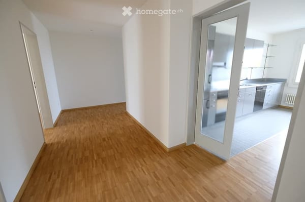 Geräumige 3.5-Zimmer-Wohnung im Grünen 2