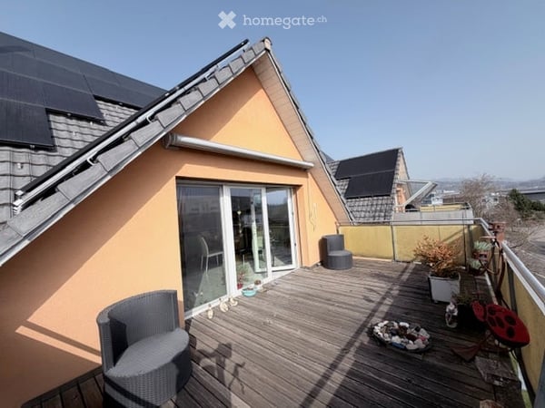 Moderne 4.5-Zimmer-Wohnung mit Balkon in Bubikon 4