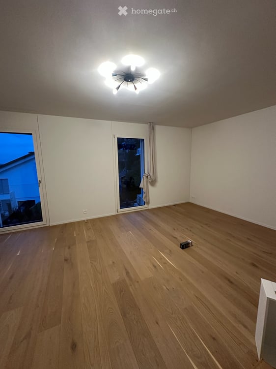 Grosse 3.5 Zi Wohnung inkl. 2 Parkplätze im steuergünstigen Wettswil mit atemberaubender Aussicht 5