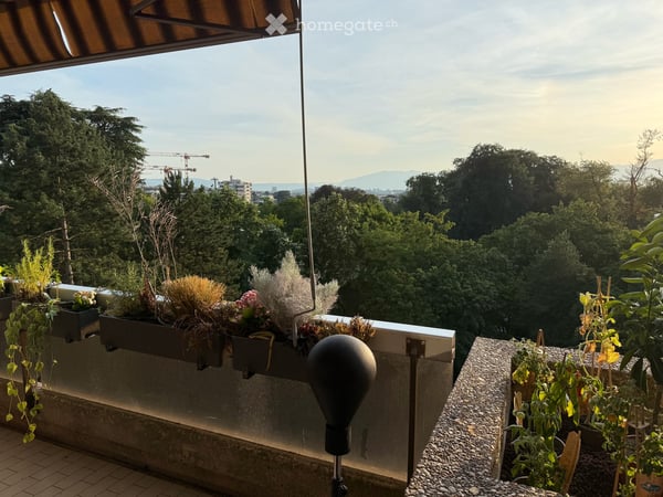 Apartment in Genève 3
