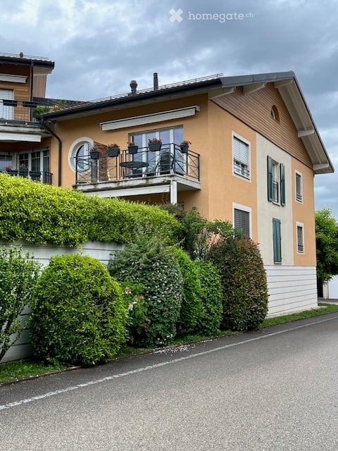 Duplex 4.5 pièces lumineux avec balcon à Prangins 1