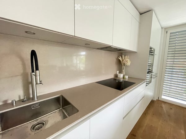 Helle 3.5-Zimmer-Wohnung mit Balkon und Minergie-Zertifizierung in Zürich Witikon 3