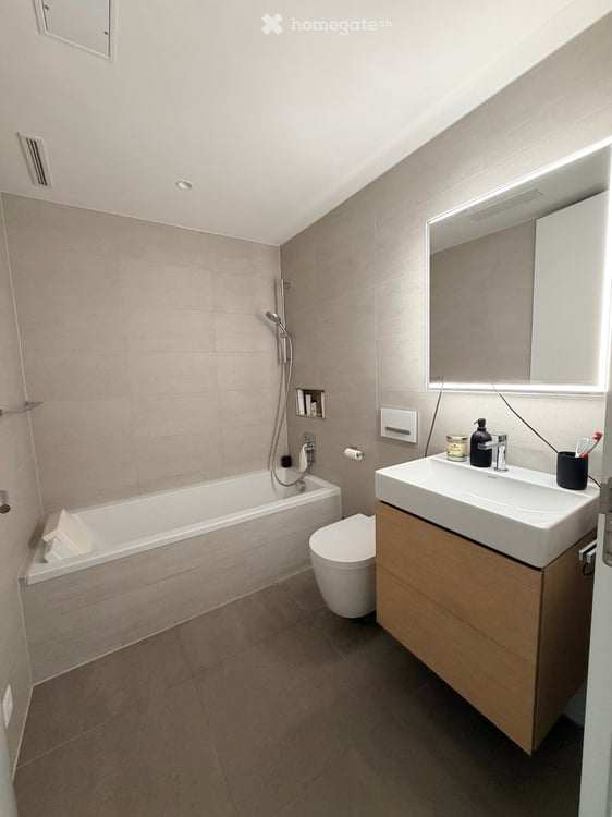 Helle 3.5-Zimmer-Wohnung mit Balkon und Minergie-Zertifizierung in Zürich Witikon 8