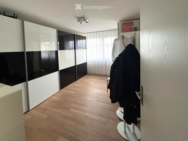 3 ½ Z.-Wohnung in Winterberg (Lindau-Zürich), per 1. Oktober, oder nach Vereinbarung 5