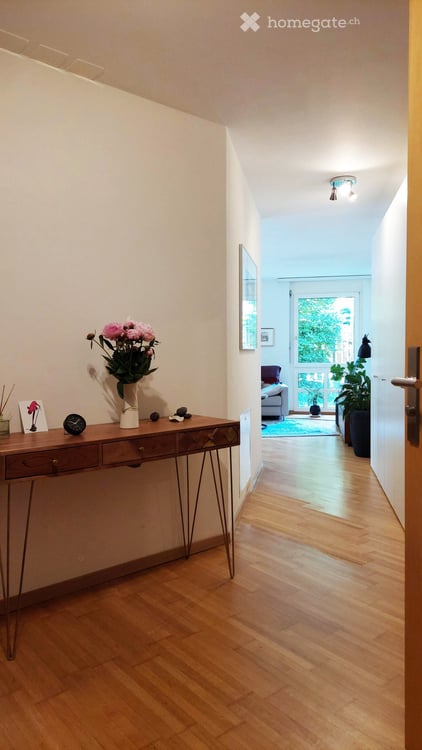 Charmante 2.5-Zimmer-Terrassenwohnung im Erdgeschoss (Kreis 6) 9