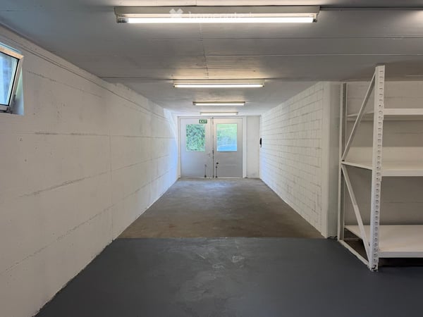 Lagerraum in Erlinsbach an der Grenze zur Stadt Aarau - sofort verfügbar! 3