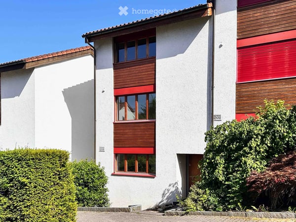 Reihenhaus in einzigartiger Seelage, zentral gelegen in Thalwil 3